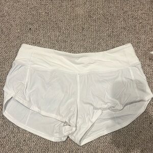 White lululemon shorts